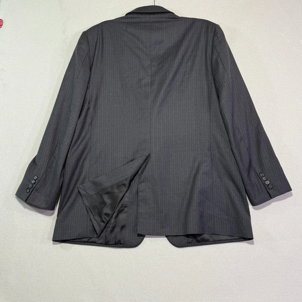Brooks Brothers type blazer